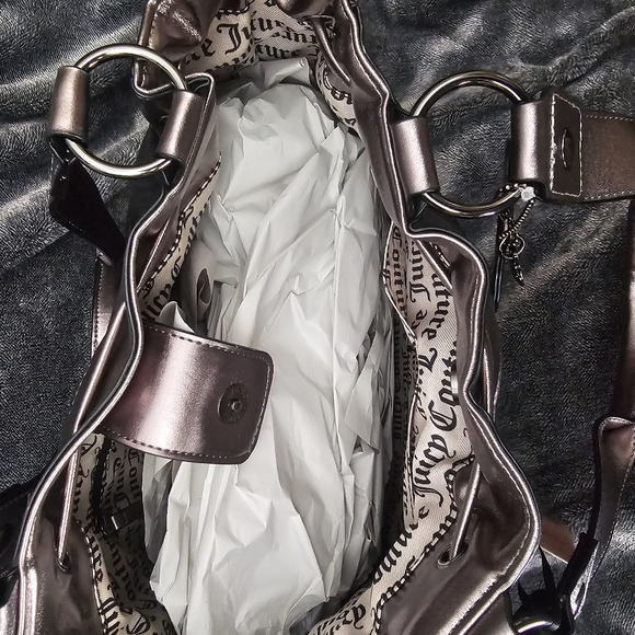 Juicy Couture Daydreamer (2025) - Picture 3 of 4